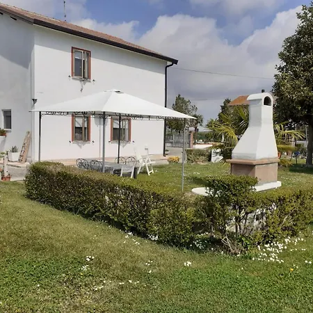 Locazione Turistica Girasole بيت للعطل بورتو تولي