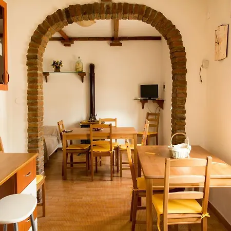 بيت للعطل Locazione Turistica Girasole